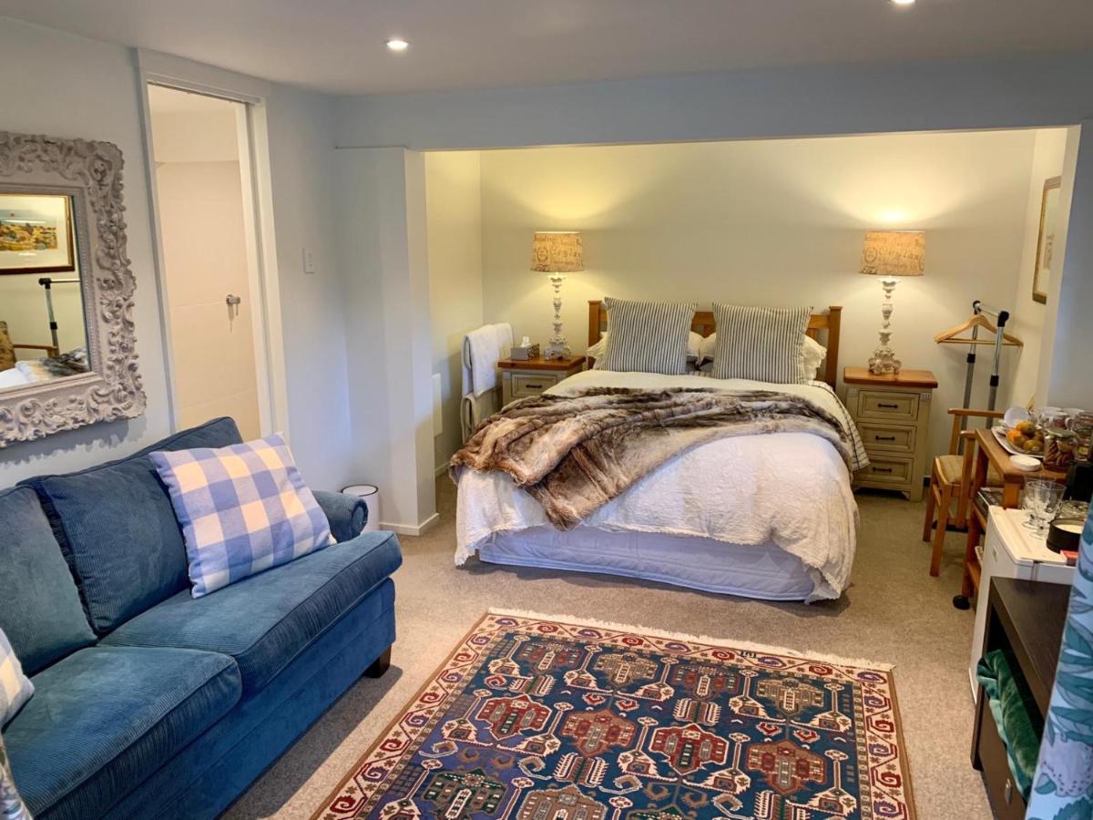 Mill Cottage - Boutique Accommodation And Garden Akaroa Kültér fotó